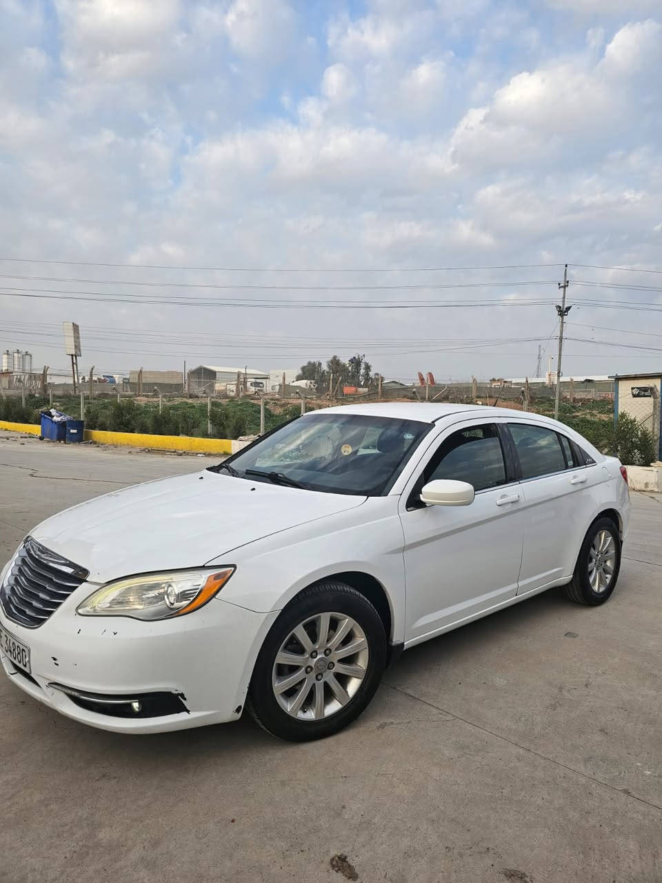 Chrysler C200 Spring 
Model 2013
سيارة خليجي شركة اربيل 
نسبة نضافته %99

سيارة بدون فتحة فقط 
ماشية 86,000 ميل حقيقي 
سيارة بدون حادث و بدون صبغ فقط شبر بارد بالجنطة
 صدر سيارة ضارب كاع ارباكات طكت 
سيارة مرتب و حلوة ولا دينار مصرف مابي 
حجم محرك 3.6 لتر 6 سلندر ارغب محرك وحش طريق
كير و محرك مامفتوح شرط الفحص
رقم و سنوية كلها جديد 
بس يرادلة هزة فقط
سيارة باسمي عليه غرامة مرورية 350 الف 
تحويل شرط نفس اليوم
مكان سيارة اربيل 
*********** موجود على واتس اب
سعر سيارة 105$ ورقة و مجال جدا جدا بسيط
