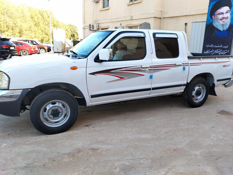 السلام عليكم ورحمه الله نيسان 2015سعودي رقم مثنى سنويه لل 27
سياره جديد بيها چاملغ مبدل وبنيد مصبوغ للعلم الجاملغ مامعبر سياره تخم تاير جديد باتري جديد فيت بم جديد نوزل وبلك جديد حداديه مكينه تبريد كهربائيات مابيها اي نقص سياره ستخدام شخصي 
مكان السيارة ناصرية مركز 
بالواقع أحله من الصور 
السعر 145وبيها مجال قليل 
***********
