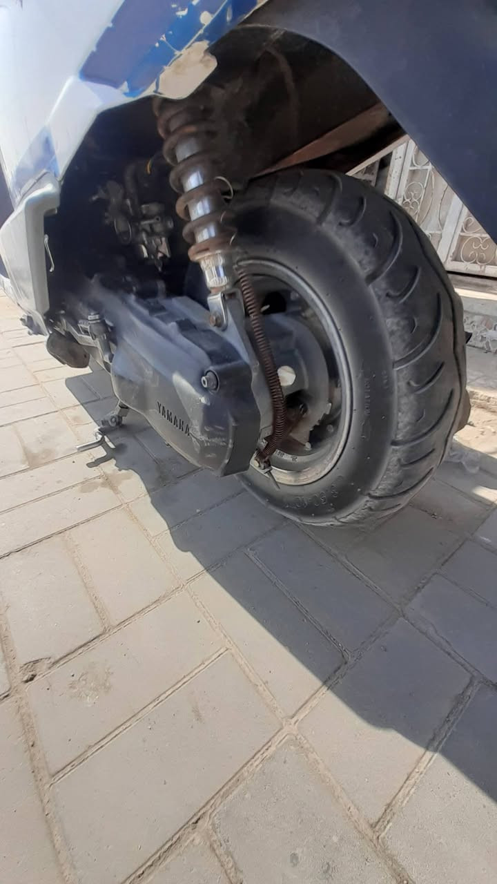 السلام عليكم دراجه بيكم يباني لبيع ما مفتوحه كهربياته كله شغاله تشغيل هندر لسعر 200 بيه مجال لشراي ***********
