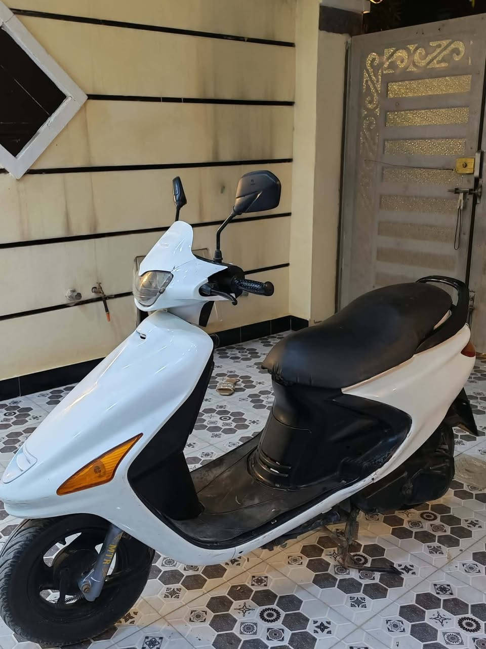 السلام عليكم
دراجة فورتي للبيع دراجة مكفولة من كل نواحي مكينه بلاد مامفتوحة كهربائيات كلها شغالة اشاير لايت بك لايت كله شغال بدون اي نقص ضفيرة بلاد دبلات جديدة كفرات ختم واحد دراجة جديدة


**إذا كنت صاحب هذا الإعلان وتريد حذفه لأي سبب، رجاءا أرسل رسالة إلى الدعم الفني**