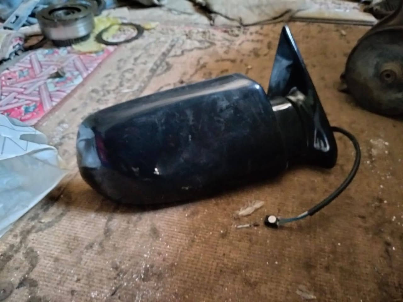 سلام عليكم مرايات الفينيه وتك مرايه يمنه للبيع 
مكان ناصريه مركز 
رقم ***********
