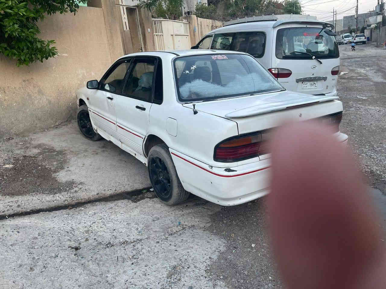 كلاند
موديل 1991ئارم بلاستيك
كير مه جينه بشرت
نمونه له جواني
سعر 18مجال
شوين هولير
هيج مصرفي تيدا نيه
رقمى صاحبي *********** أربيل
