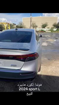 للبيع هوندا أكورد 2024 sport L هايبرد بدون ايرباك السياره واصله للاردن...