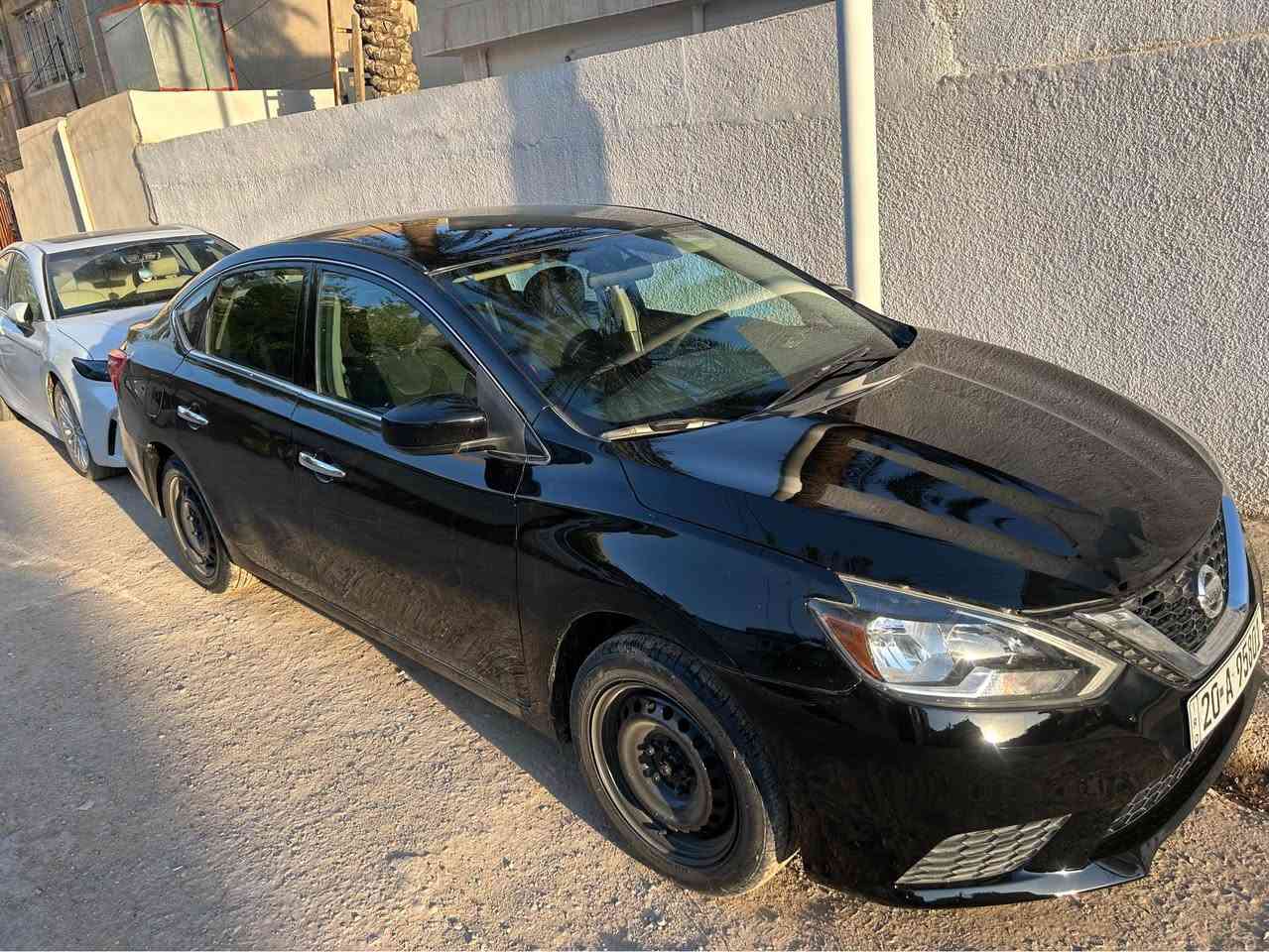 السلام عليكم 
نيسان سنترا ٢٠١٨ وارد كندي sv 
انضمة قيادة ايكو وعادي وسبورت 
محرك ١٨٠٠
سيارة ماشيه ١٧٣ الف كيلو متر 
سياره مابيهه ضرر من كندا وهذا رقم شاصي مالتهه 
3N1AB7AP5JY242909
بلعراق بيهه صبغ بنيد وباب الوره عكس السايق

سعر ١٠٨  

للتواصل 
*********** بلاد, صلاح الدين
