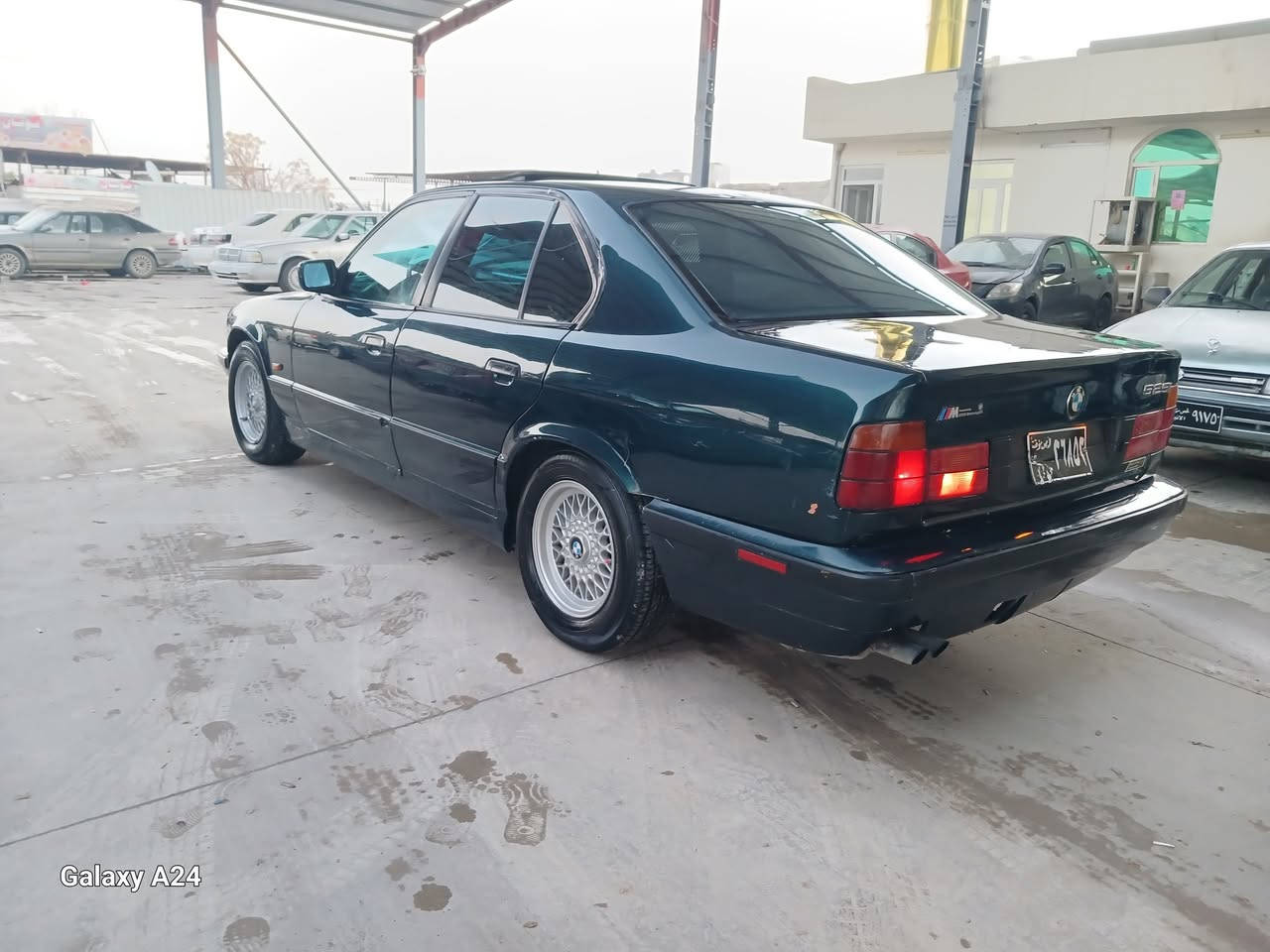 سلاوخواتان لێیبت بیم مۆدیێل 1991 ئاڕم پلاستیک سلیمانی بەشەرت 520گێڕەعادەی بەشەرتی ڤیتر چام کارەبا کوشن چلت سلایت سیارەکادەعامی نیە بەشەرت سعری 34گەڵاومعمل بۆزانیاری ***********
