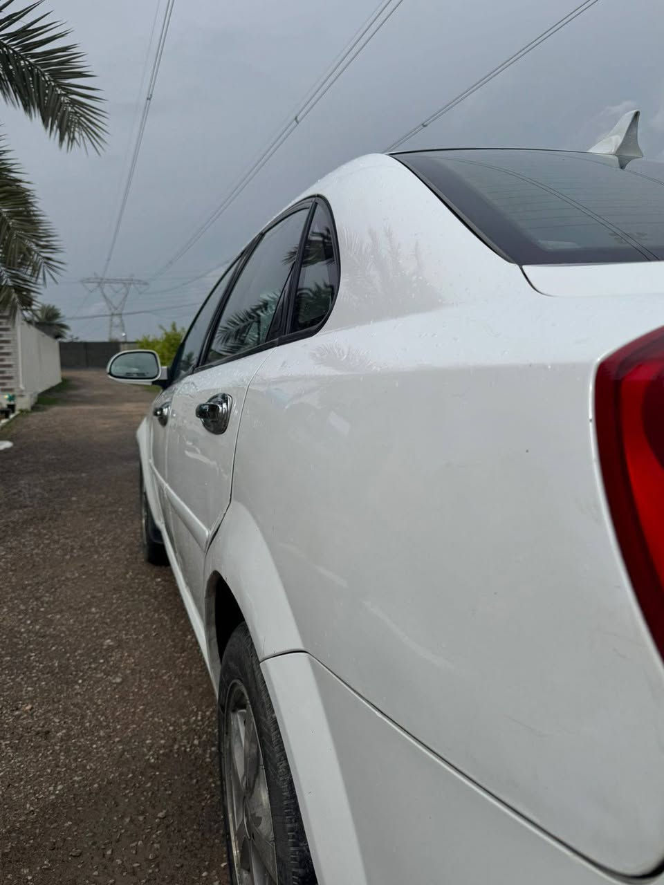 سلام عليكم 
للبيع اوبترا موديل 2012
خليجي بيها جاملغ تبديل امامي 
مكينة كير مكفولات كير اوتماتيك 
تبريد شغال تخم تاير صدر جديد 
شاشه كامره رقم بغداد تحويل مباشر 
سعر 78$ وبيها مجال 
عنوان أبو غريب 
***********
