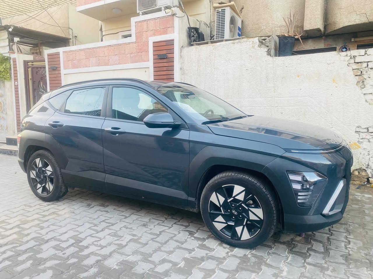 سلام عليكم👋
🚗 كونا 2024 sel بلاس
وارد امريكي 
ماشية 17 الف ميل 
📍مكان السيارة بغداد الحرية شارع المدارس 
☎️الاتصال

***********

رقم بغداد انكليزي بسمي
🔹حادث السيارة 
جاملخ ايمن + بنيد مبدلات ومصبوغات والدعامية الامامية مبدلة نفس الون
السعر 170 وبيهة مجال
