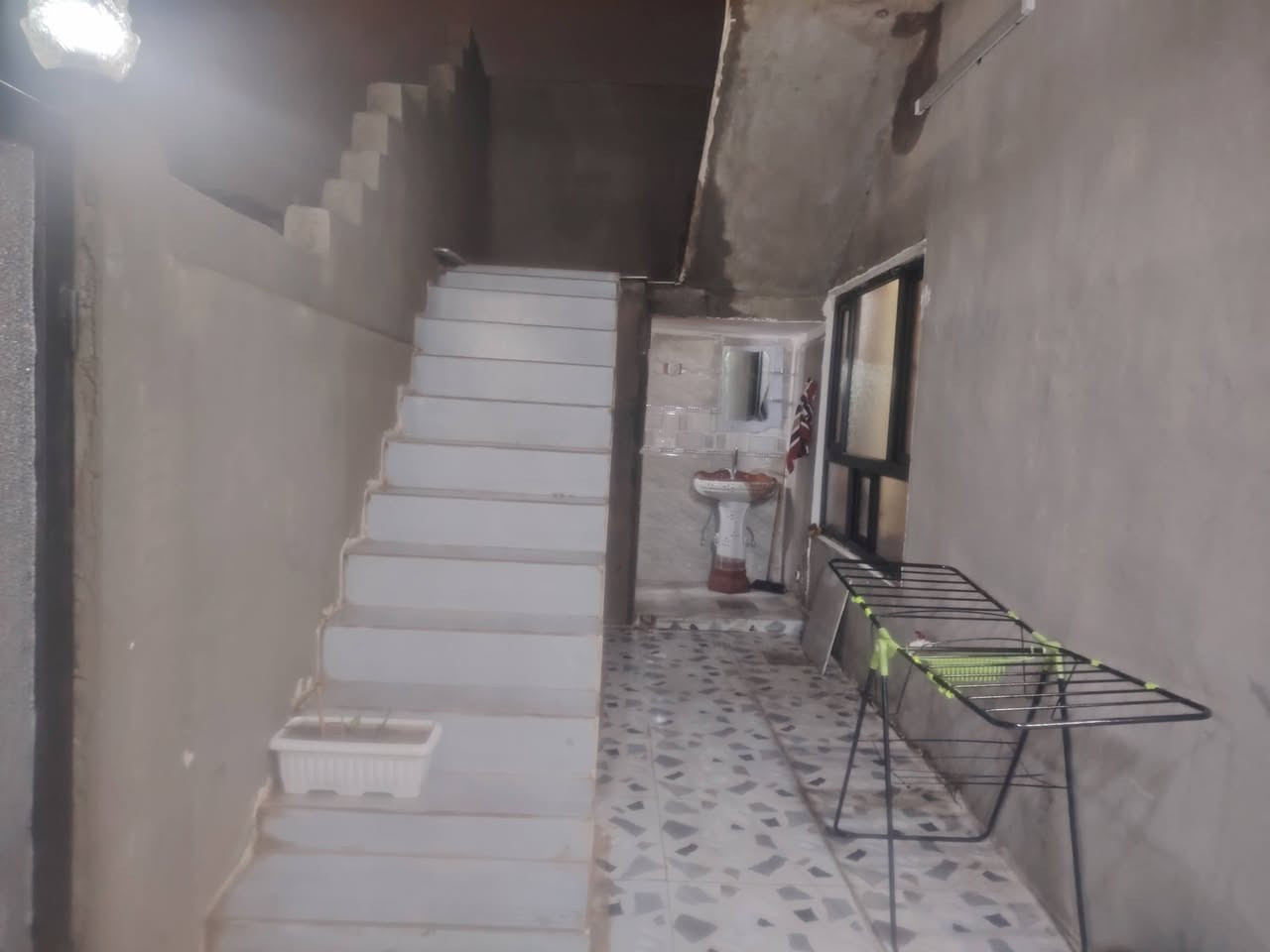 دار للبيع كركوك حي الحجاج خلف مجمع ماشاءالله
طابو صرف بأسم شخص يتكون من طابق واحد مساحة 170درج خارجي للاستفسار الاتصال على الرقم ***********
