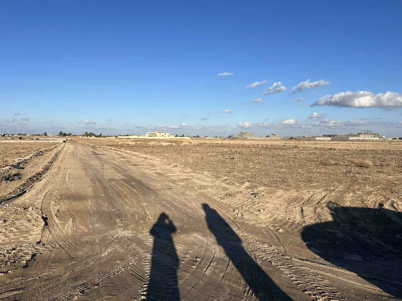 قطع للبيع الشهابي ع الشارع العام 
كامل الخدمات باسعار مناسبه 
***********
***********
