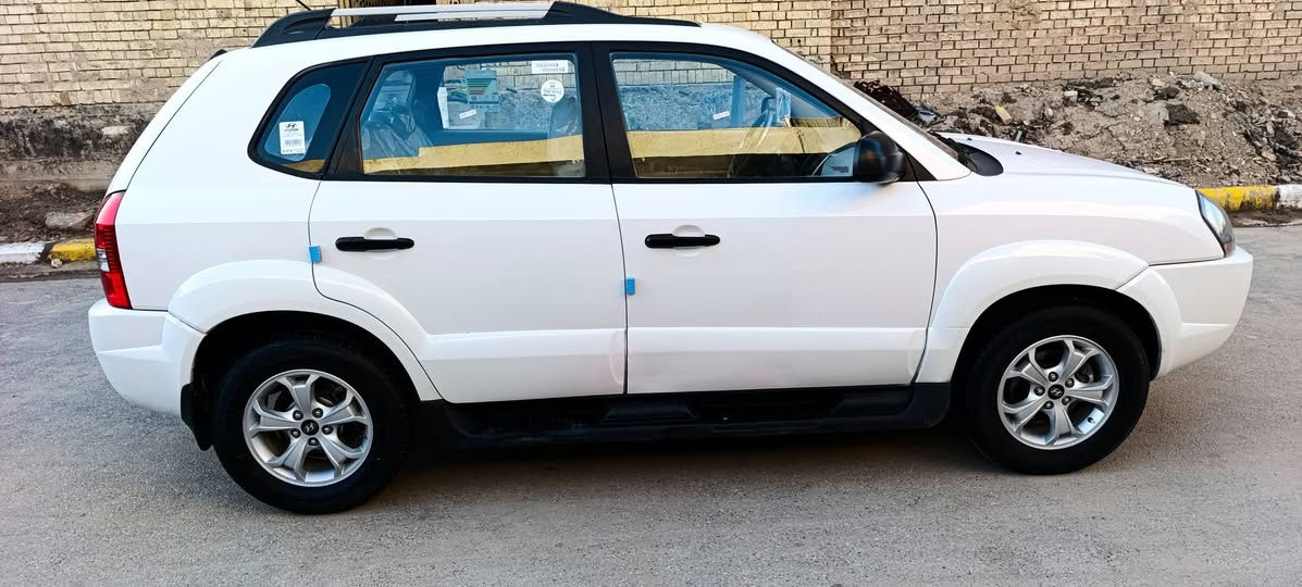 توسان 2009 خليجي سونار مرفق مكانات صبغ اثر شخوط مكفولة من ضربه/الاستفسار ***********/ ***********         / سعره/. 115 /
موصفاته مكينه 2000 ماشيه 194 كيلو/ فورويل/ فتحه بل سقف/ دواخل عسلي/ سياره جديده معنى كلمه / رقم بصره تحويل ثاني يوم/مكان سياره ناصريه قضاء شطره
