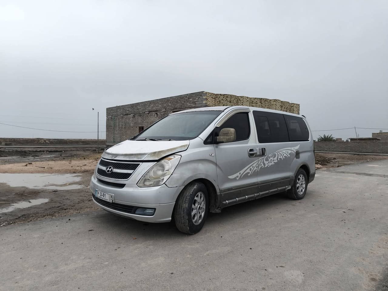 السلام عليكم ستاركس 2009سيار مسكر كير عادي سعر تصال على رقم ***********
