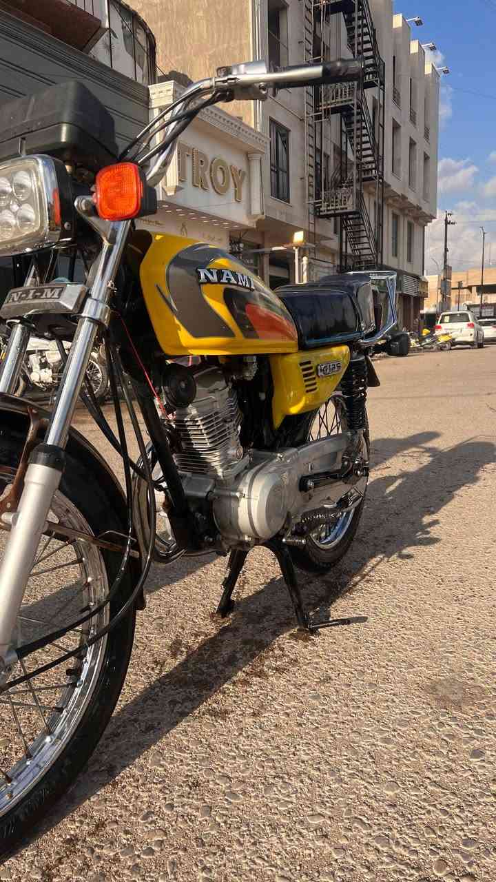 نامه موديل 2022 للبيع دراجه كله بلاد مو تعمير جاهزه كلشي ماناقصها كهربائيات كله شغاله السعر 800 وبيها مجال مكاني كوت ***********
