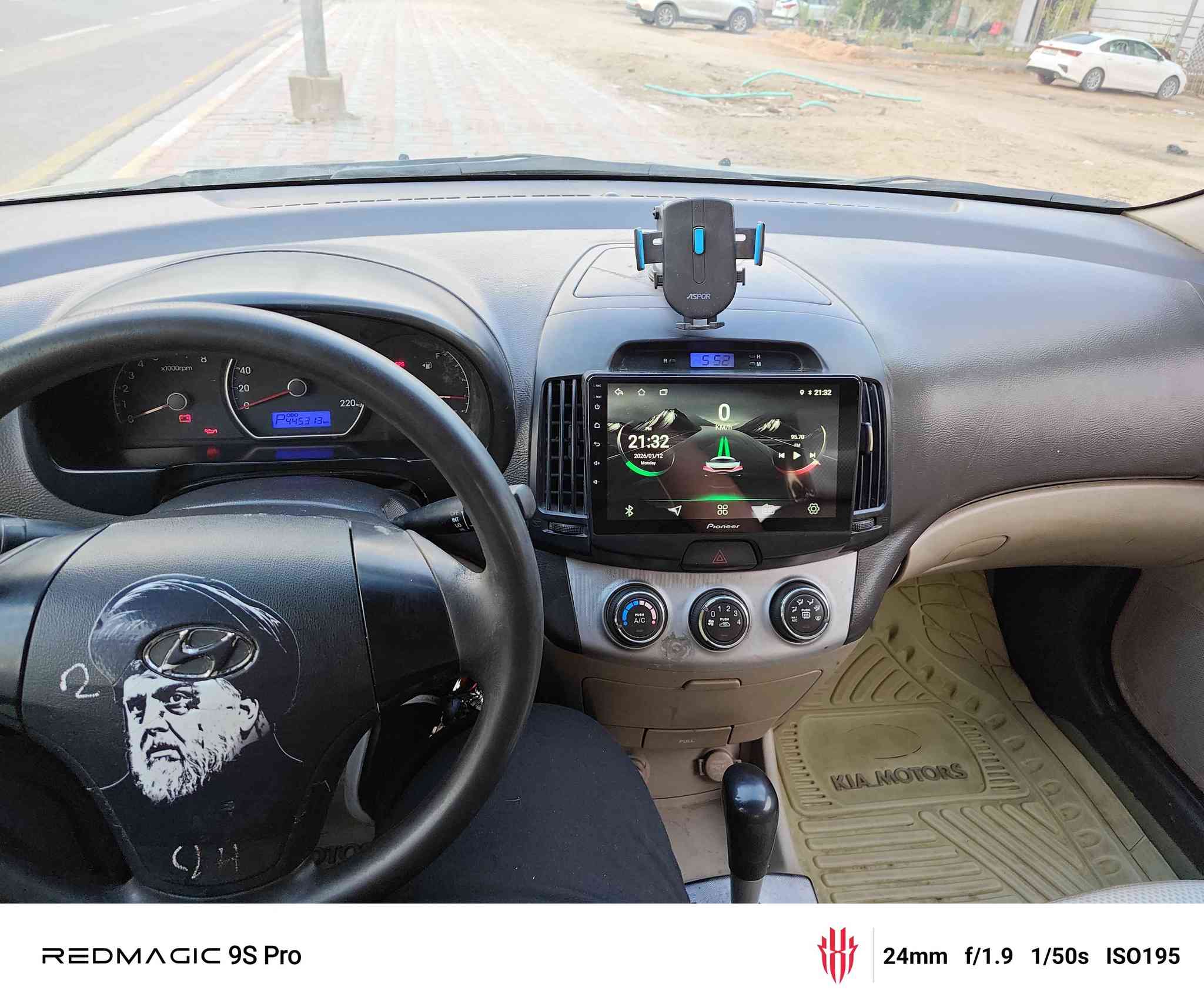 السلام عليكم النترا 2010خليجي نضافة %85 بيهة طخات بسيطة و السونار مرفق كربلاء حي العامل السعر 93وبيهة مجال *********** كربلاء, العراق
