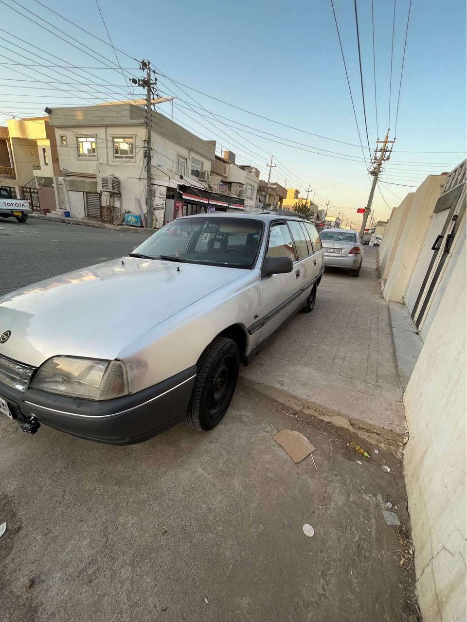 omga  modell 89 
makena 20 
arm plastek shwen hawler 
***********
22 waraqa أربيل, العراق
