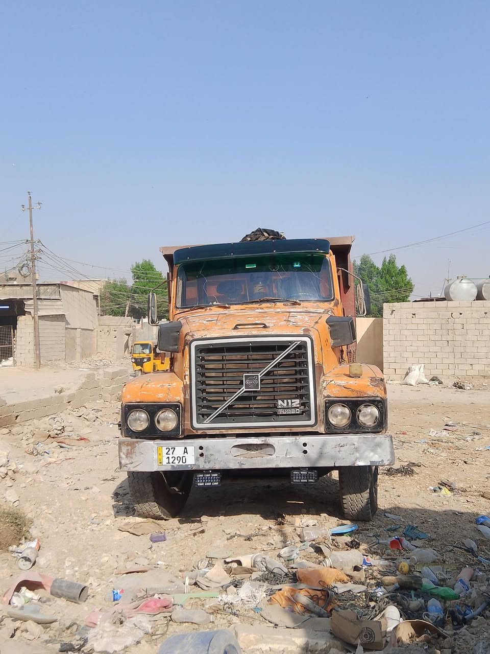 سلام عليكم فالفو للبيع موديل 82 جاهزة للعمل رقم الهاتف ***********
