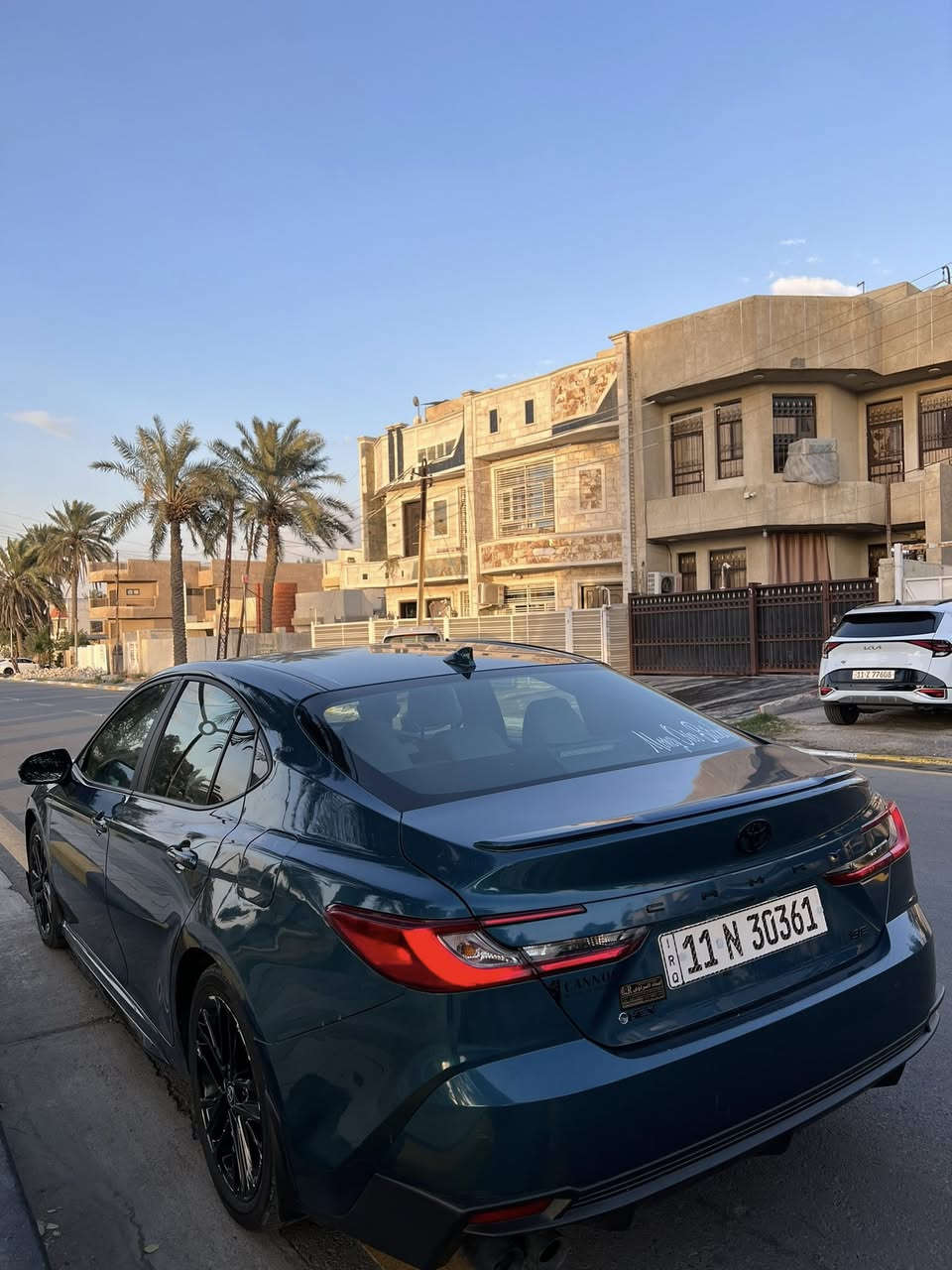 🚗 تويوتا كامري 2025 – SE Black / شكل رياضي
🔥 سيارة مواصفات راقية والسعر تنافسي جداً!

المواصفات:
 • نسخة SE Black الرياضية
 • لون خارجي مميز وشكل هجومي
 • داخلية نظيفة جداً
 • شاشة كبيرة
 • فتحة سقف
 • جنوط سوداء رياضية
 • LED بالكامل
 • بصمة تشغيل + دخول ذكي
 • رادار / كروز ذكي / سيستم أمان Toyota Safety

الحادث:
السيارة صار بيها فقط:
 • صبغ حافة البنيد
 • الجاملغ الأمامي
الجاملغ الخلفي رجع بارد بدون اي صبغ 

السعر: 💰 24.500:

📞 للاستفسار:
***********
او زيارة موقع شركة الناجح العالميه بغداد حي الجامعه نفق الشرطه مقابيل مختبر الرازي
