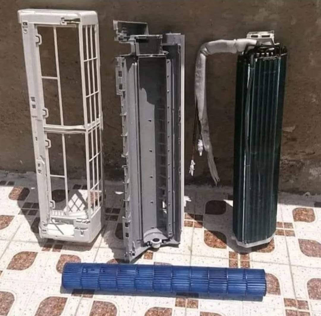 خدمات التبريد AC
خدمتنا تتضمن صيانة عامة لكافة الاعطال و جميع الماركات
تنظيف السبالت موقعيا ( بماطور غسل ) 
شحن غاز  ( بالوزن ) غاز فرنسي 
معالجة التسريب ( ليك ) موقعيا
صيانة عامة للسبالت ( الكارتات ) الالكترونيه
صيانة الثلاجات بانواعها
صيانة الغسالات نظام Auto , Man
قسم الصيانة
***********
