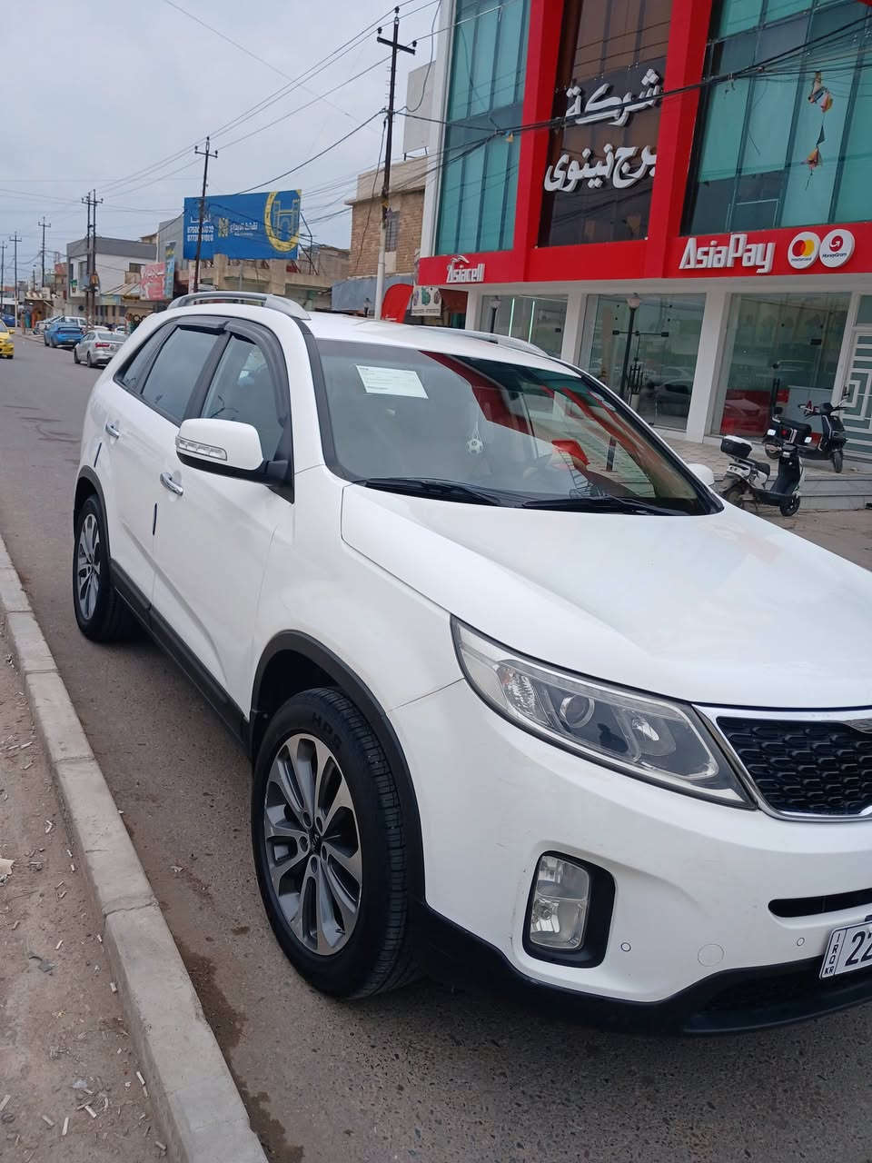 السلام عليكم مكلف بالنشر
سورنتو 2015 رقم اربيل كابون بانزين رقم وسنويه وهزا جدد
 للبيع مواصفات 
بصمه
بصمت ابواب
داخل بيجي
داخل صاج
سبعة راكب 
مكينه 4 
ماشي 190
سياره جاهزه. 
سياره تتكاتب موباشر ويا صاحبها شرط  التحويل
السعر158اتصل وتدلل
الاتصال  او واتساب***********
***********
