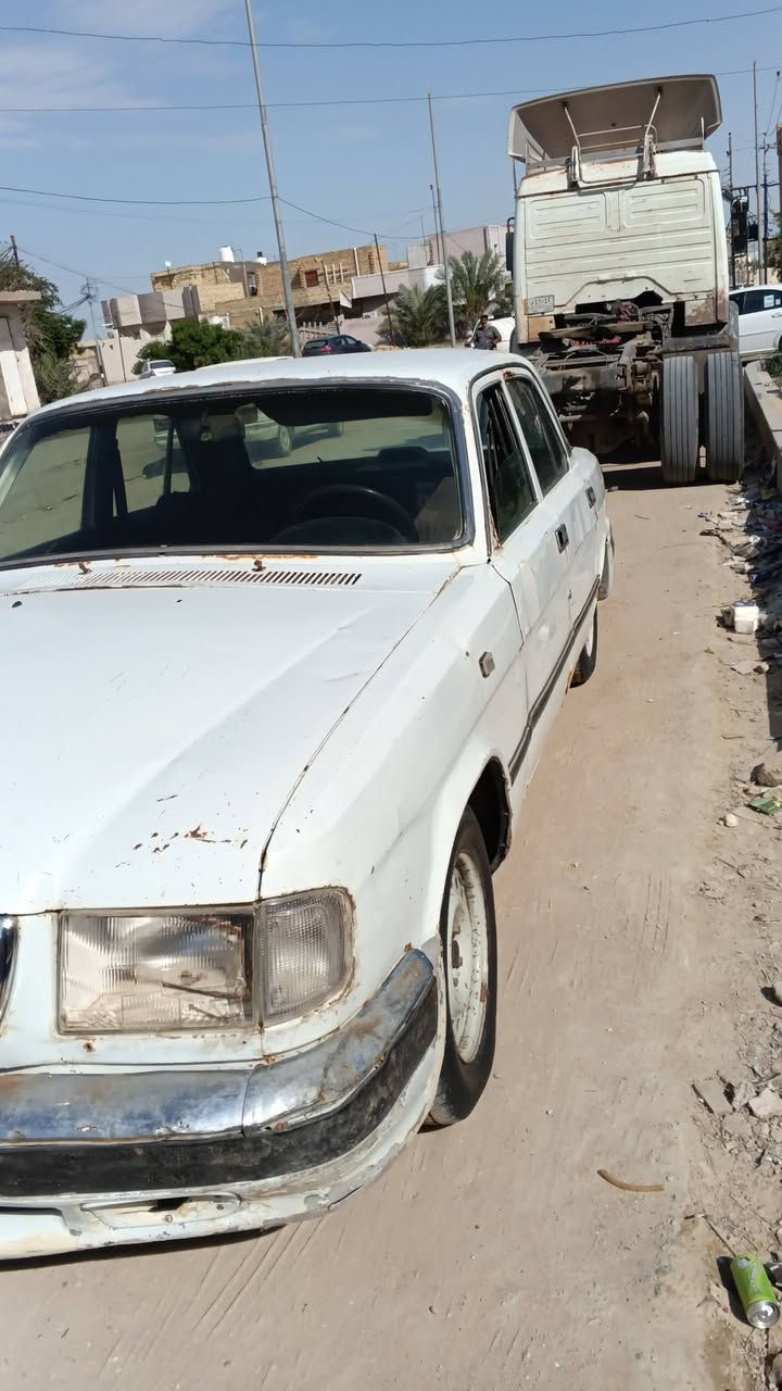 للبيع مكينه اثنين اونص عوزه ترتيب 
لو مراوس 
بيه مجال
***********
