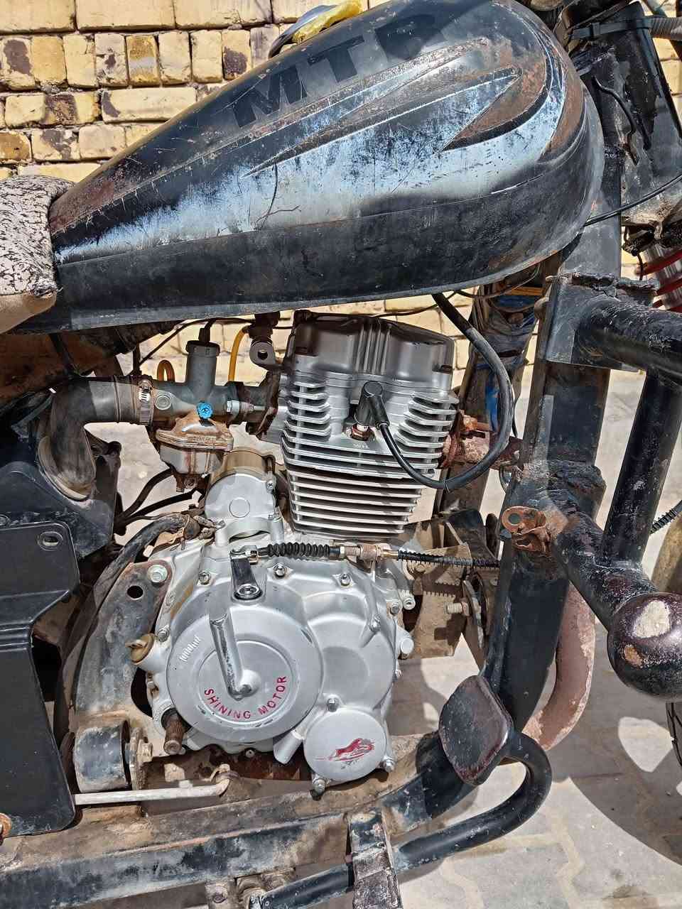 السلام عليكم 
ستوته جمره كلك اوراقها ضاعن عندي اكفلها من السرقه موديل 14 ركبه وشاصي شرط محرك 23 شرط ضفيره وباتري توني مبدلهن تايرات جدد الستوته نكره سلف هورن كهربائيات شغالات اكسن كبس الستوته مال شغل سعرها قفل 650 ربع مايوكع والشراي حياه الله مكاني رميثه


**إذا كنت صاحب هذا الإعلان وتريد حذفه لأي سبب، رجاءا أرسل رسالة إلى الدعم الفني**