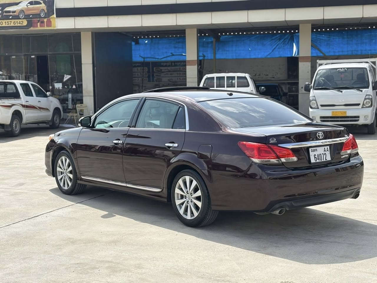 Avalon 2011
ڕەنگی عەنەبی
بێ ڕەقەمی دوبەی
لیمیتد 
بەصمە
سڵاید
پەردە
کوشن سارد و گەرم 
بەس سنوقی بۆیاخە دەعامیشی بۆیاخ نیە
لۆک لۆک ماڵی دۆستە 
١١٣ گەڵا 
***********

