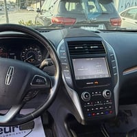 Lincoln mkc 2017 لنكولن 2017 للبيع ، السيارة فول مواصفات كلشي بيهة تبر...