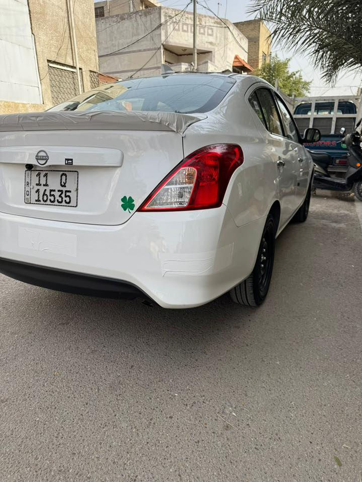 سلام عليكم عندي سني هندي لبيع موديل 24 مكفوله كفاله عامه سياره زيرو زيرو ماشيه 4 الف رقم بغداد (بسمي) مكاني بغداد الكرخ رقم تلفون *********** سياره كله وضع شركه
