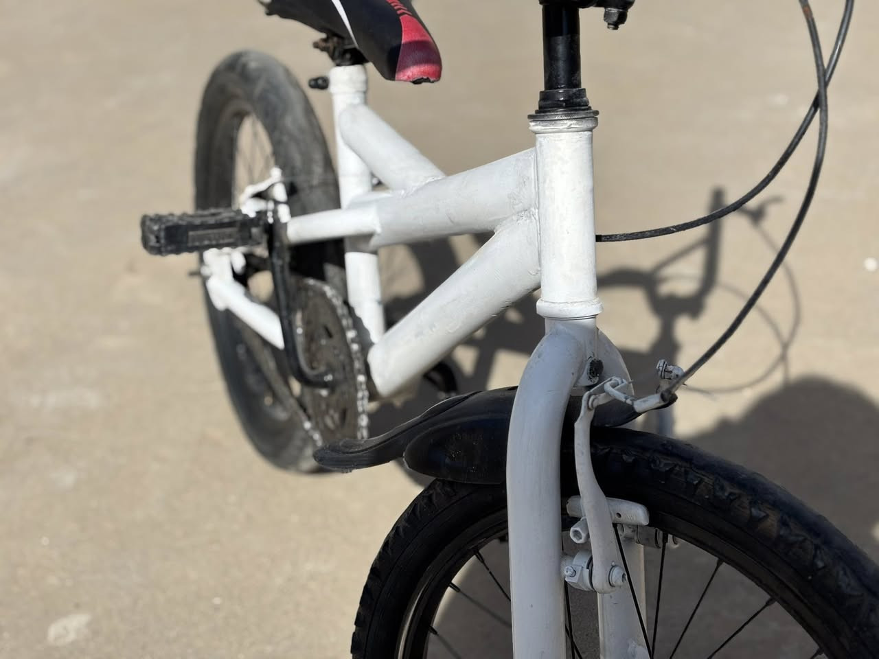 باي سيكل حركة

الحجم هو 16. 

إنه في حالة جيدة حقا

على إطار جديد تماما يأتي مع الدراجة

السعر هو50 أَلْف
مع التوصيل


**إذا كنت صاحب هذا الإعلان وتريد حذفه لأي سبب، رجاءا أرسل رسالة إلى الدعم الفني**