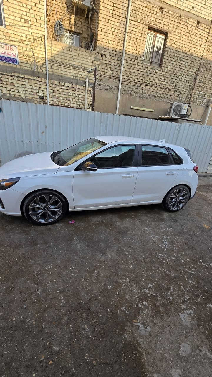 السلام عليكم النترا جي تي ان لاين
1600توربو 201 حصان
ماشية 42 الف ميل
كشنات جلد ومختم N على الكشن والكير والستيرن
كامرة دوارة 
وضعيتين قيادة
ضوة 6 عدسات
اضوية امامي خلفي LED 
تبريد شاشا
جامات بلادية نسبة عازل حرارة
تدفئة كشنات
تبريد ثلاجة مشتغلة بأيدي
مبدل نوزلات وبلكات ادامة 
سيارة مهتم بيهة
السعر 115 وبيهة مجال 
مكاني الشعب
***********
