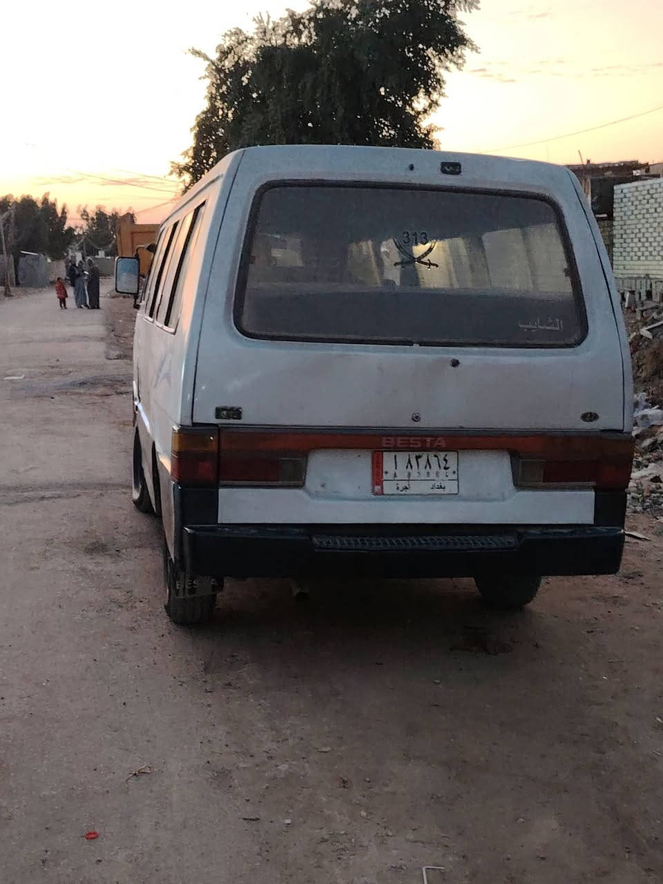 سلام عليكم كيا بستا للبيع موديل 93مكينه وكير مكفولات السنويه بعد ٥ اشهر تسقط السنويه شواصي مكفولات يساره شرط الشغل السعر 32رقم الهاتف ***********
