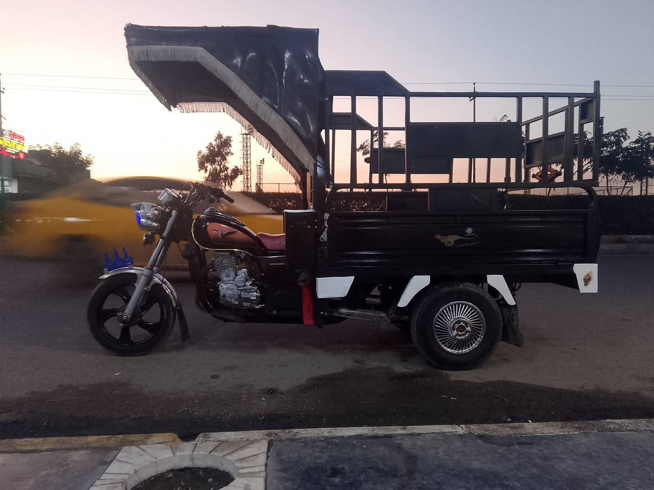 السلام عليكم ستوته للبيع اي  عيب ما بيه كهربائيات شغاله  ركبه شرط محرك شرط موديل2023 السعر مليون و 600 وبي مجال بسيط عنواني كركوك  اخوان عالخاص ما اجاوب .وهذا رقمي***********
