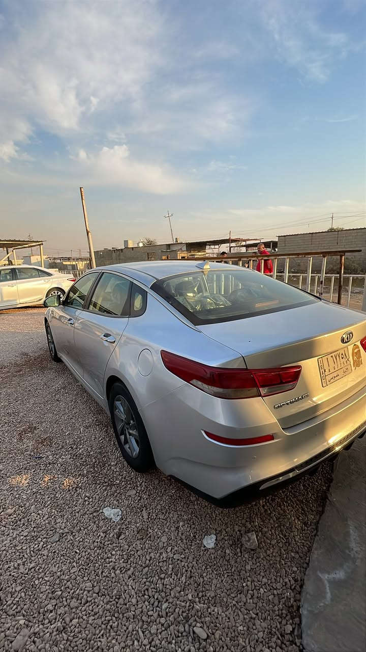 سلام عليكم
كيا اوبتما ٢٠١٩ 

وارد امريكي 

لون silver

للبيع او مراوس حسب القناعه 

سياره جاهزه وبدون اي نقص 

مواصفات السياره 

محرك  2400 

رادار امامي

رادار جانبي

تحديد مسار

حساس خلفي

بريك ذاتي عند اقتراب من سياره قريبه 

فول تحكم ستيرن

ويل كب

شاشه اعطال

شاشه كبيره

لد نهاري

اشاير بالدعاميه

اشاير بالمري

ثلاث وضعيات قياده

‏Abs

بلوتوث اوكس

صندوك بصمهَ

مكان السيارة الرمادي

صور السونار مرفقة مع الصور 

للاستفسار 0738131229

السعر (125)وبيهة مجال بسيط


**إذا كنت صاحب هذا الإعلان وتريد حذفه لأي سبب، رجاءا أرسل رسالة إلى الدعم الفني**