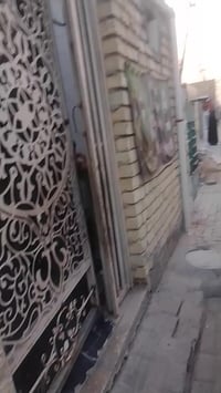 اللهم صلى على محمد وال محمد بيت للبيع مساحة 42 الواجة 3ونص النزال 12 م...