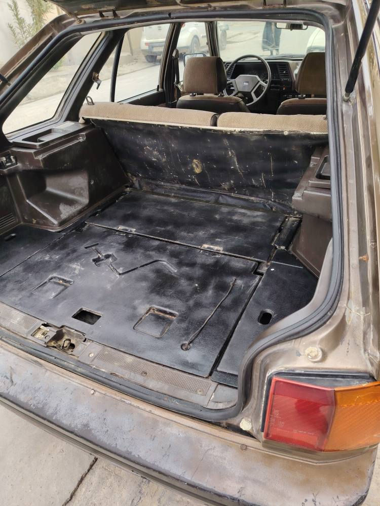 نيسان سني 1988 رقم دولي محرك ١٣ حاويه كل جسمه عالبلاد للتواصل *********** بوفروشتن هه مو به شه كاني بلاده نرخ 25 كركوك, العراق
