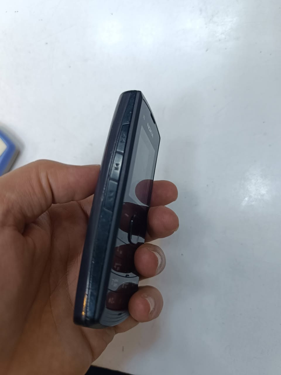 نوكيا اصلي مامفتوح X1
سعره 45
اكو توصيل مكاني كربلاء طويريج 
***********
