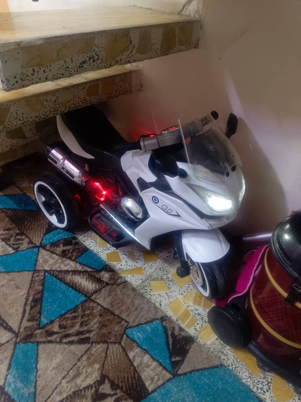 سلام عليكم دراجه شحن اخت الجديده 125 بيها مجال عنوان بغداد ثعالبه يم سيطره شعب قديم


**إذا كنت صاحب هذا الإعلان وتريد حذفه لأي سبب، رجاءا أرسل رسالة إلى الدعم الفني**