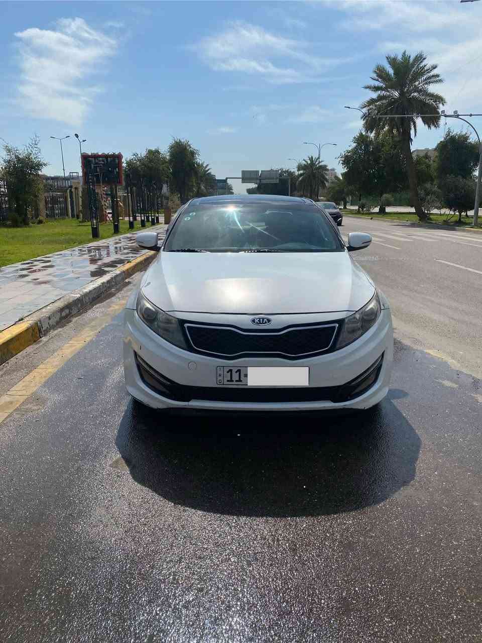 سلام عليكم
للبيع اوبتيما 2013 SXL فول مواصفات
امريكي 2000 تيربو GDI
 رقم بغداد الرقم الجديد السنويه مجدده قبل شهر السيارة بأسمي
مواصفات واحد / واحد 

1.بصمه
2.بنوراما
3.اشاير مري+شفط
4.شاشه كامره + بلاد
5.قطعتين تبريد وتبريد ثلج 
6.مانع انزلاق
7. تحكم ستيرن جهتين
8.كشنات كهرباء عدد2
9.كشنات جلد +كشنات تدفه وتبريد
10.بصمته بيبان+نيكل

سياره بيهه:{ حادث من امريكا  جنطة و جاملغين ) 
سعر: 108
مكان السيارة بغداد/ المنصور
للاستفسار الاتصال على الرقم
 ***********
