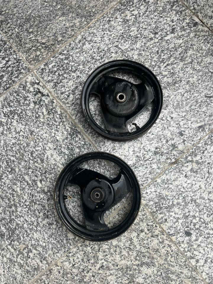 ويلاات ماكس البيع سعر 25 مكاني الكزيزه رقمي ***********
