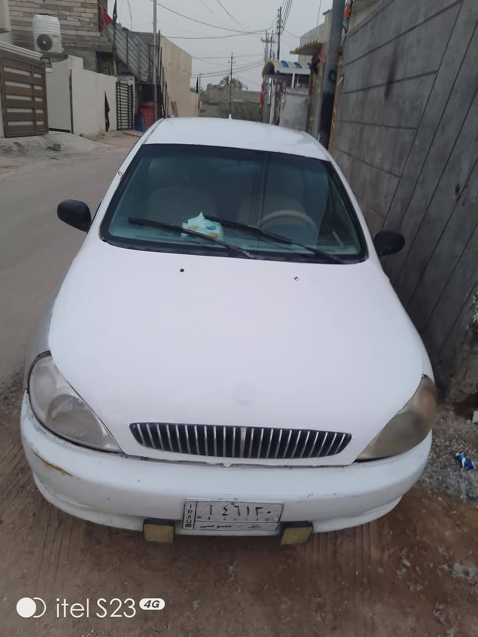 كيه ريو موديل 2000
الساره عوزه ترتيب مهموله 
يرادله حداده وشوي شغلت كهربائيه
يده باب السايق 
يرادله ترتيب رقمه بابل مشروع وطني راعيه ابغداد يريد تحويل سنويه بعده ما منتهيه 
محرك كير مابيهن شي البدي شوف عينك 
كوم حديد
مكانه البصره الجزيره 
***********
السعر 20
