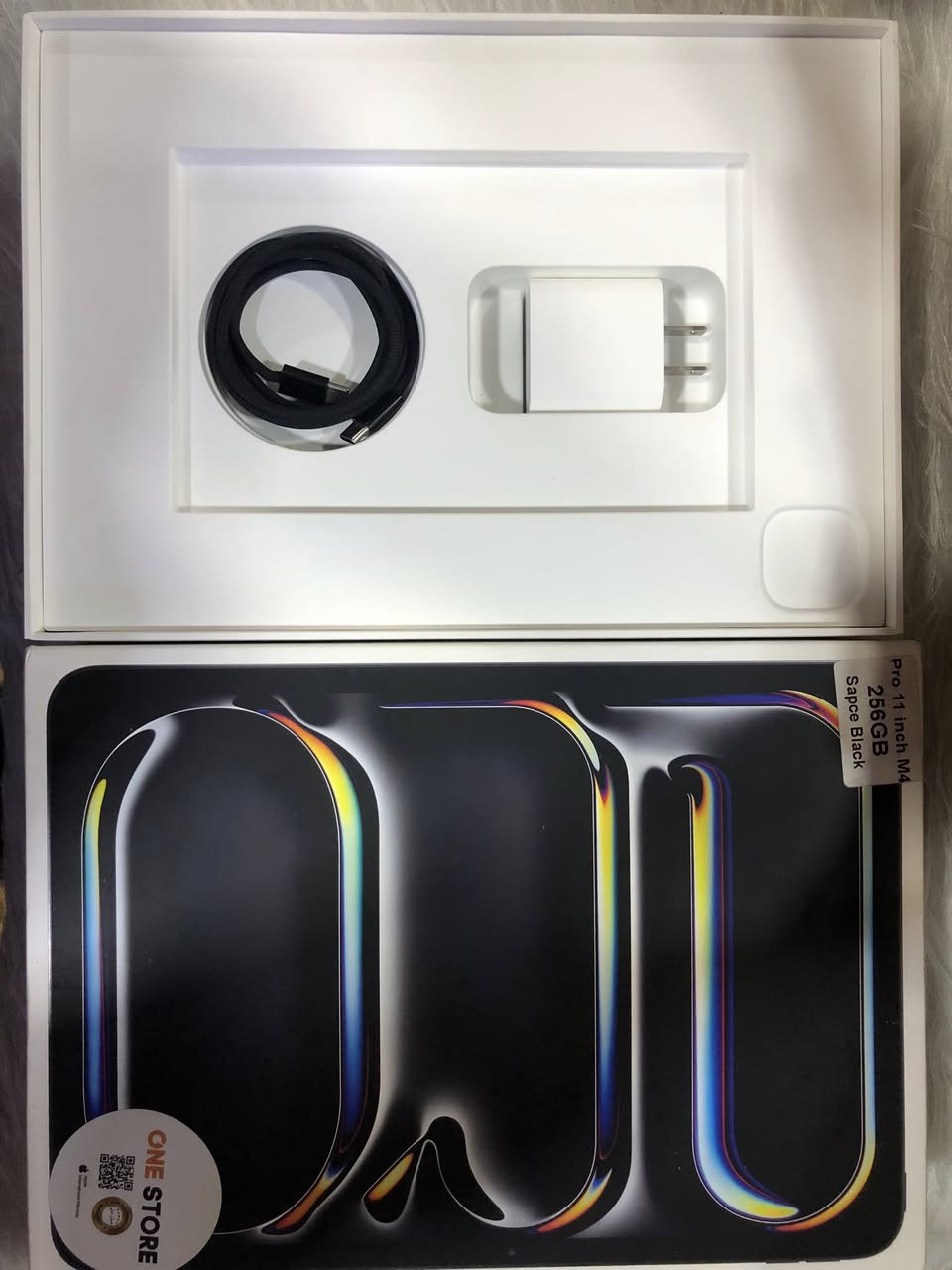 ايباد برو   11   M4
الجهاز بعدو بالضمان و نضيف مع الوصل و شرط الفحص 
البطارية  ٩١٪؜ 
السعر  900 الف


**إذا كنت صاحب هذا الإعلان وتريد حذفه لأي سبب، رجاءا أرسل رسالة إلى الدعم الفني**