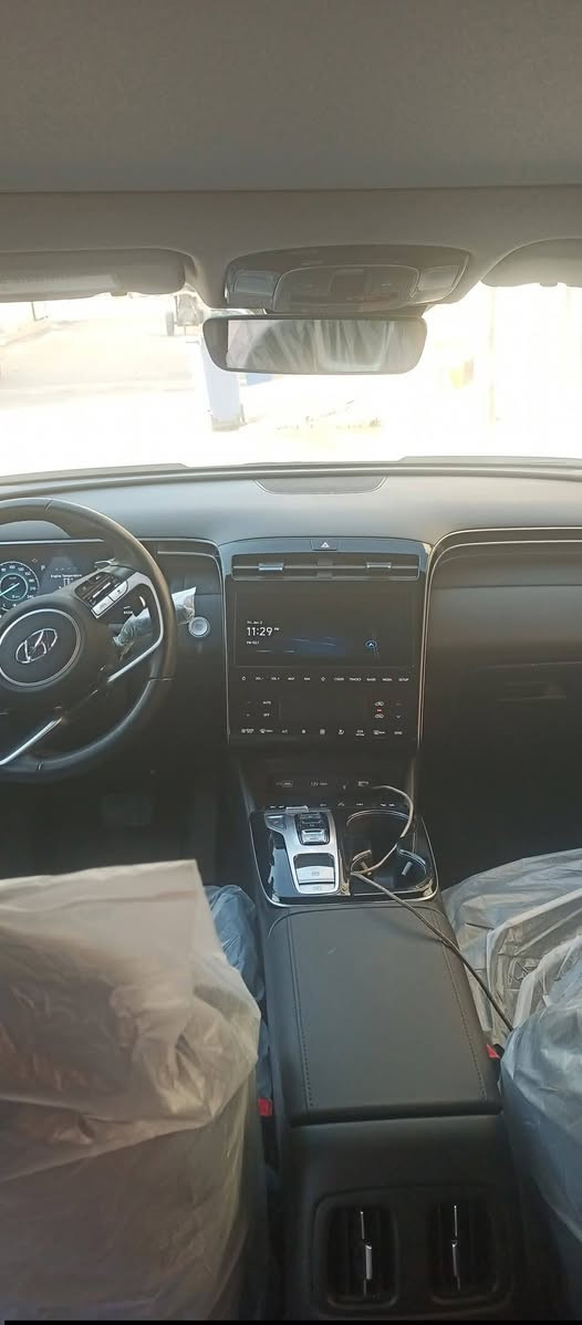 السلام عليكم توسان هايبردابيض فول مواصفات بيهه البنيد صبغ فقط بدون دواخل وارد أمريكا كشنات جلد كهربائي2024 اماميات تدفئه تبريد الخلفيات تدفئه تشغيل عن بعدتقديم وترجيع بل ريمون رقم بغداد لعنوان بغداد العبيدي السعر210وبيه مجال صوره لحادث مرفق بل منشور ***********
