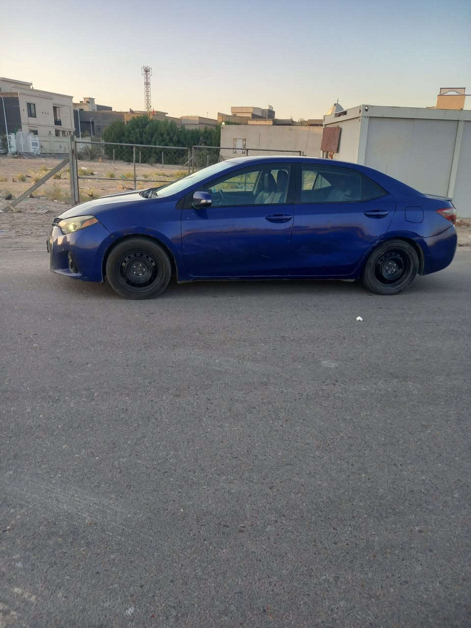 السلام عليكم 
كورلا وارد امريكي مديل ٢٠١٦ رقم شمالي سنويه ٢٠٢٧ السياره جاهزه مكينه و كير كفاله تبريد شغال حداديه نص عمر ضربتها مدكر الخلفي بسيطه و بيها قطع صبغ تكم و شواصي كفاله السياره فول مواصفات عده الفتحه بيها تحكم ستيرن و شفتات ستيرن أشاير بالمري كشنات جلد تبريد بيانو 
السعر ١١٠ و بيها مجال للشراي العنوان بالبصره 
للإستفسار اكثر الاتصال بالرقم ***********
