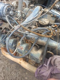 محرك للبيع مرسيدس كرواتي ٨ دبل تربو مال تفصيخ أوربي نضيفه مكفول موبايل...