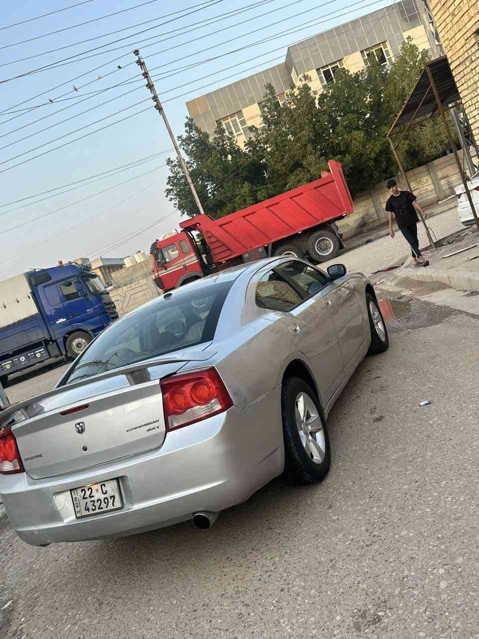 السلام  عليكم جارجر 10 أربيل دولي راعي لعماره كفاله عامه من كلشي السعر 95وبيه مجال عنوان ميسان موبايل ***********. ***********
