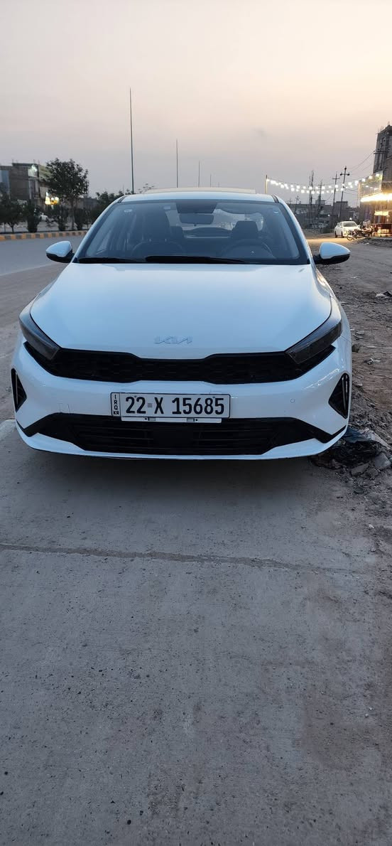 السلام عليكم k3 البيع تجميع صيني موديل 2025 سيارة زيرو حلوه ماشيه ٦ الاف سيارة اخت زيرو حلوه رقم اربيل  فول موصفات شاشه ديجيتال هندبريك دكمة اوتو هولد يدات نيكل تراكشن كنترول كروز سرعة وتحكمات كامله 4 انظمه درايف مود لايتات ليد إشارات بالمرايه ويل كب كروم  شاشة كبيرة 4 دسكات سيارة حلوه واقتصادية محرك 1500 دبل نوزل السعر ١٢٨ مكان سيارة النجف الاشرف  ***********  مقطع مفصل داخل المنشور
