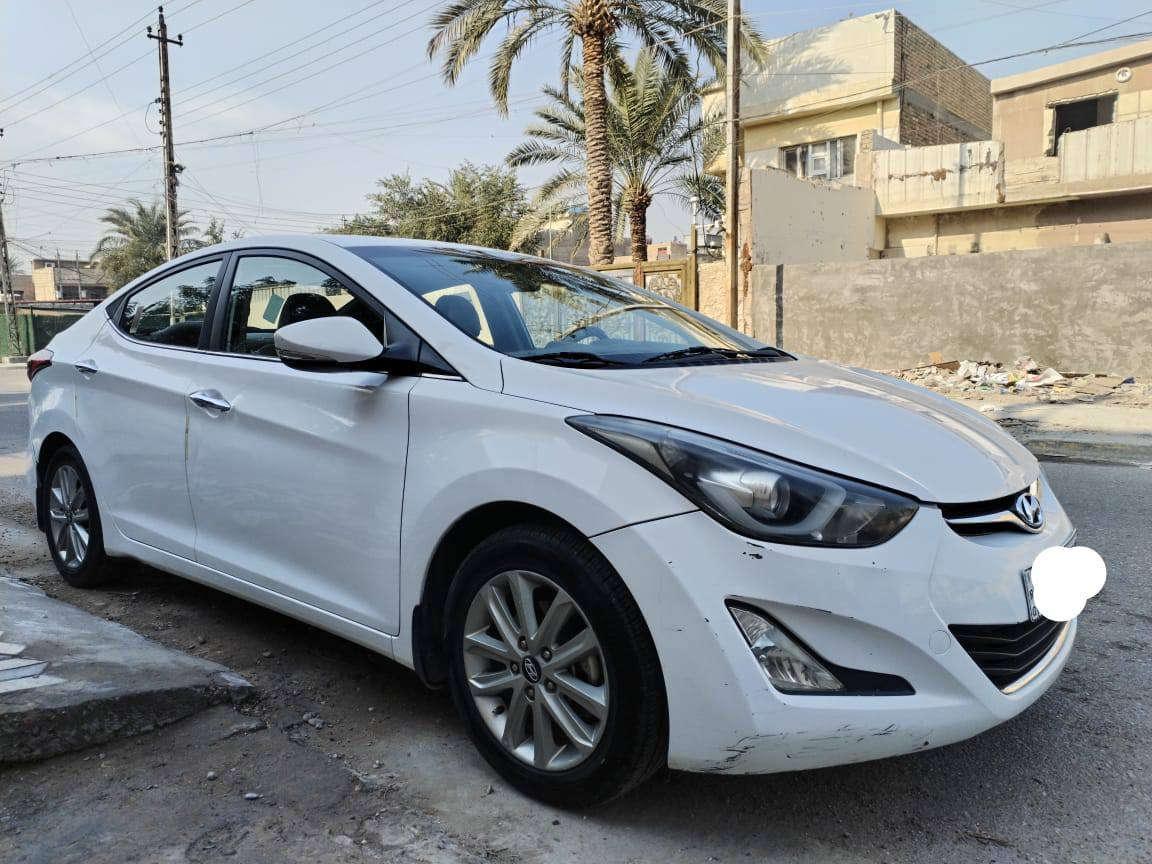 السلام عليكم 
سيارة النترا موديل 2016 خليجي  بيضاء اللون محرك 1800 دوش السيارة بأسمي والسنوية جديدة تحويل ثاني يوم
تحكم سترين وفتحه ويدات نيكل  تبريد قطعتين ماشيه 141الف 
مكاني بغداد حي العامل 
السعر 138
للاتصال *********** بغداد, العراق
