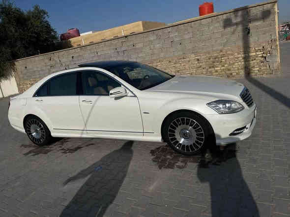 للبيع مارسيدس w221 s350 وارد الماني
او مراوس حسب القناعة
موديل2012 الاصل
رادار امامي ، نقطة عمياء
كامرة ليلية
انارة داخلية
لايت دايمنك متحرك ، بك لايت لد
كروز تثبيت سرعه ، شفتات
 تحكم ستيرن ، ستيرن كهرباء
نضام ترحيب
بانوراما ، بردات 5
تحكم مقاعد 4 ، تدفئة وتبريد
تبريد 3 قطع ،
بيبان شفط ، جنطه كهرباء
سستم صوت من هارمن كاردن
نضام تعليق هوائي ، جوبلسات
باقي المواصفات معروفة للمارسيدس
سيارة جاهزة مال جناي مابيهة نواقص جاهزه من كلشي ما بيها نقص برغي 
السعر265 وبيهة مجال حك جية
للاستفسار للاتصال ع رقم او خاص
*********** أربيل
