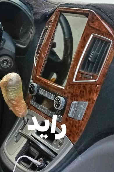 سلام عليكم عندي هاي شاشه دبلو أصل أريد مراوس أو بيع مثل ماموضح بصور مكاني كربلاء طريق كربلاء نجف للستفسار ***********
