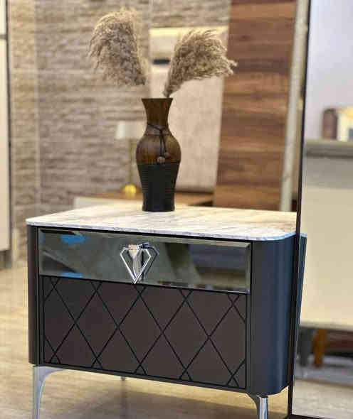 للاناقة والمتانه عنوان Ergül
تحفة جديدة من الصناعة التركية
الثقيلة

مجر منفرد موديل لورينزو 
 خشب ١٨ ملم تركي 🇹🇷 ثقيل
ارجل  يدات حديد
عرض 63
ارتفاع 49
عمق 45
المنتج مضمون واصلي ماركة Ergül
التعبئة 2 كارتون مع كتيب وكتلوك لطريقة للتركيب
متوفر توصيل لكل المحافظات ٥٠٠٠ الف
*********** واتساب
*********** واتساب
عنواني سليمانيه
 #بغداد_الجديدة #حي_الجهااد #المامون #الامين #الامين_الثانيه #الكرادة #كرادة_داخل_رخيتة #الجادرية_المربع_الرئاسي🇮🇶 #الخضراء_مجلس_النواب #الخضراء #الغزالية #العطيفية #نفق_الشرطة #الدورة #البلديات #السعدون #حي_العدل #حي_الجامعة #حي_اور #زعفرانية #الإعلام #السيدية #البصرة_الحبيبة_شط_العرب #البصرة_مطيحة #دكتورة #مهندسة #محامية #صيدلانية #استاذة #لايك
