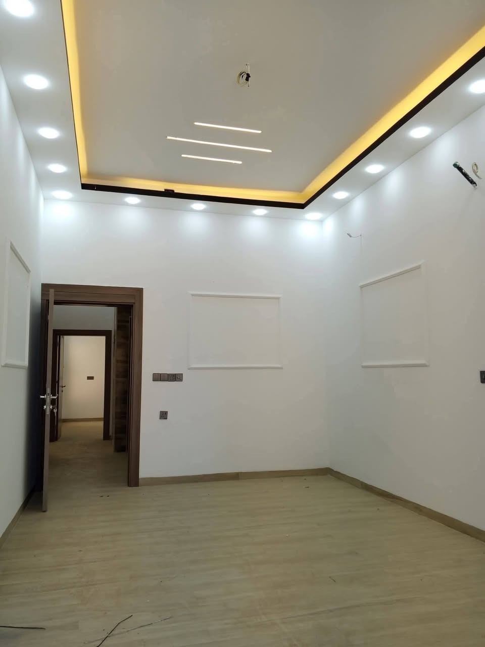 � #عروض #مكتب #الحارث #الحديث 🏡
📍 الموقع: الموصل-التعليم-العالي]
⚡مجمع-النور-دار-للبيع-طابقين-
📐 المساحة:[150-متر- واجهة-7/5]
🛏️ عدد الغرف: [5- غرف نوم ]
🛁 عدد الحمامات: [2-حمام ]
🍽️ مطبخ + كراج + سطح 
✨نضام-كامرات-نضام-دكت-جبس-بوردن
✅ بناء-حديث2025
✅ صنف اللعقار-وصل-جمعية-النور

💸 السعر: [ يُذكر عند التواصل / او الاتصال ]
I 
📞 للاستفسار والمعاينة اتصلوا بنا على الأرقام التالية:
***********
***********
📍 موقع المكتب سايدن التعليم العالي 
📍 الموصل – وقرب معمل أصب وتربيه رابعه
✨يرجه -متابعه -الصفحه-الصلكم-كل- مهواجديد
📌 نستقبل كافة العروضات داخل أحياء الموصل 

#عقارات_الموصل #دار_للبيع #الموصل #بيت_للبيع #مكتب_الحارث #الحديث   #فرصة_عقارية #الموصل
